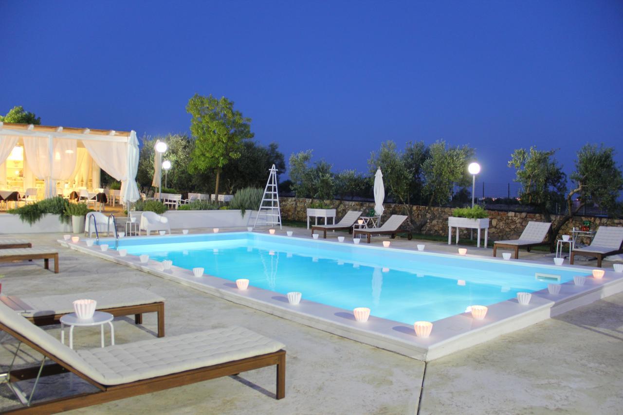 Relais Lali' Pension Mottola Buitenkant foto