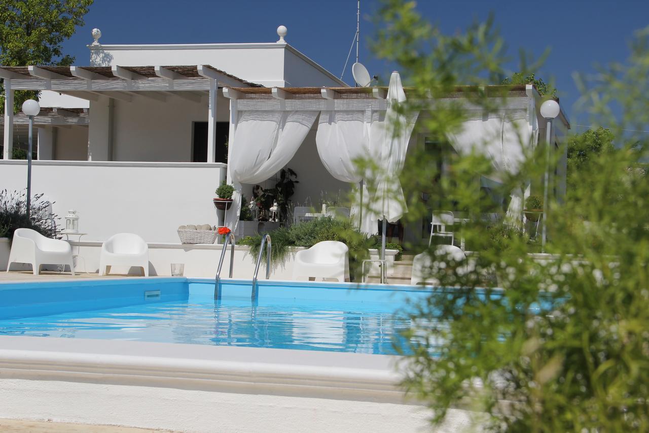 Relais Lali' Pension Mottola Buitenkant foto
