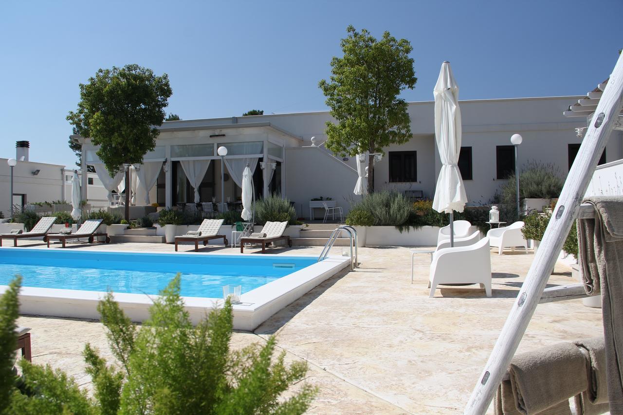 Relais Lali' Pension Mottola Buitenkant foto