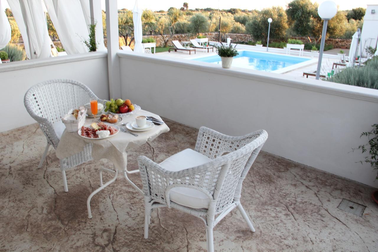 Relais Lali' Pension Mottola Buitenkant foto